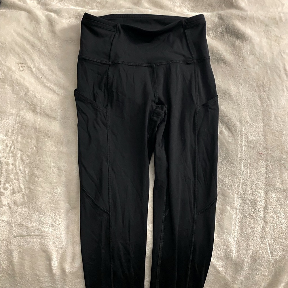Lululemon leggings with pockets